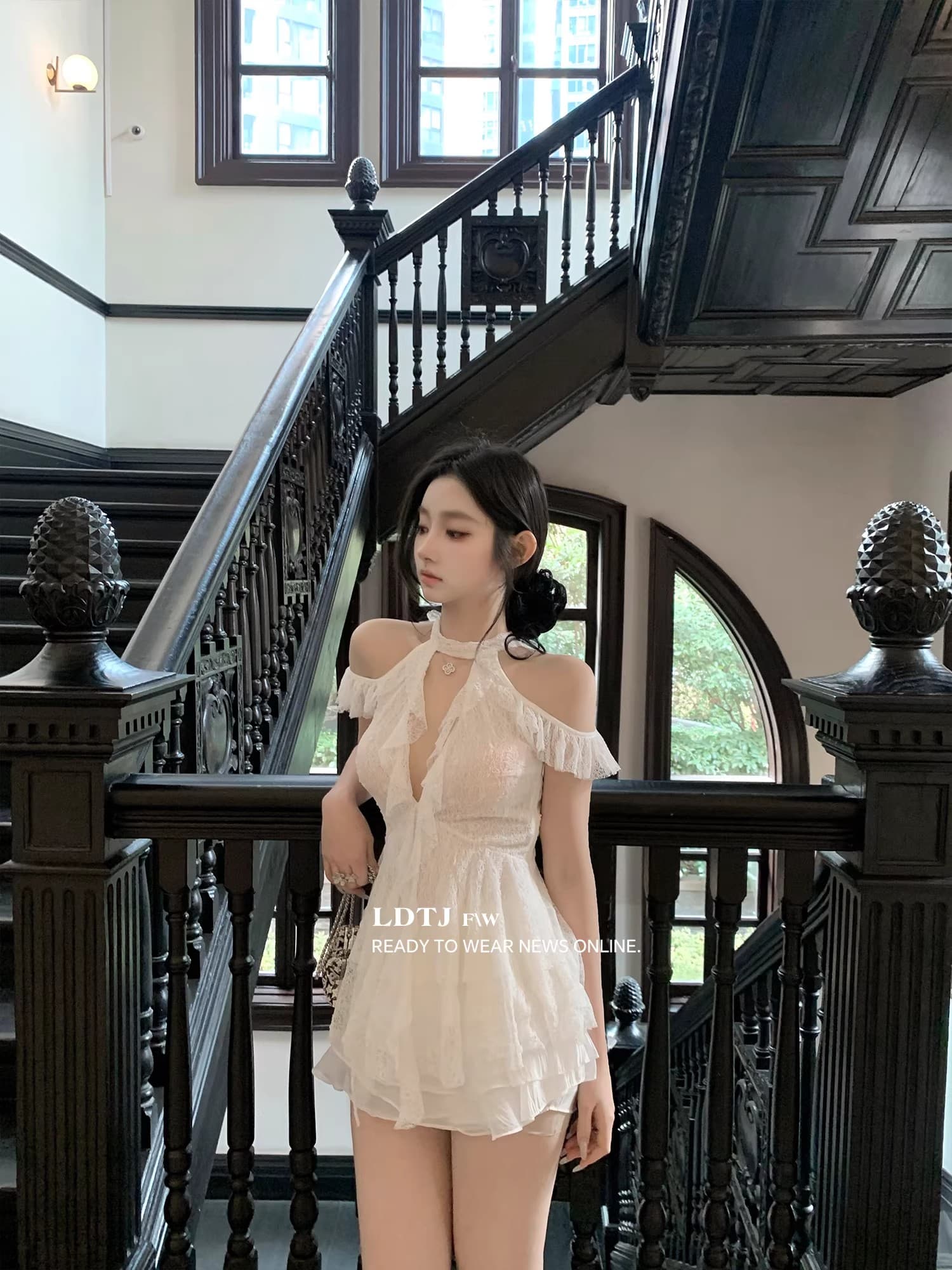 하얀 배 남자 슈퍼 무거운 작업 프랑스식 프릴 레이스 레이스업 행침 목 화이트 요정 가스 여성 드레스 상세 이미지 12