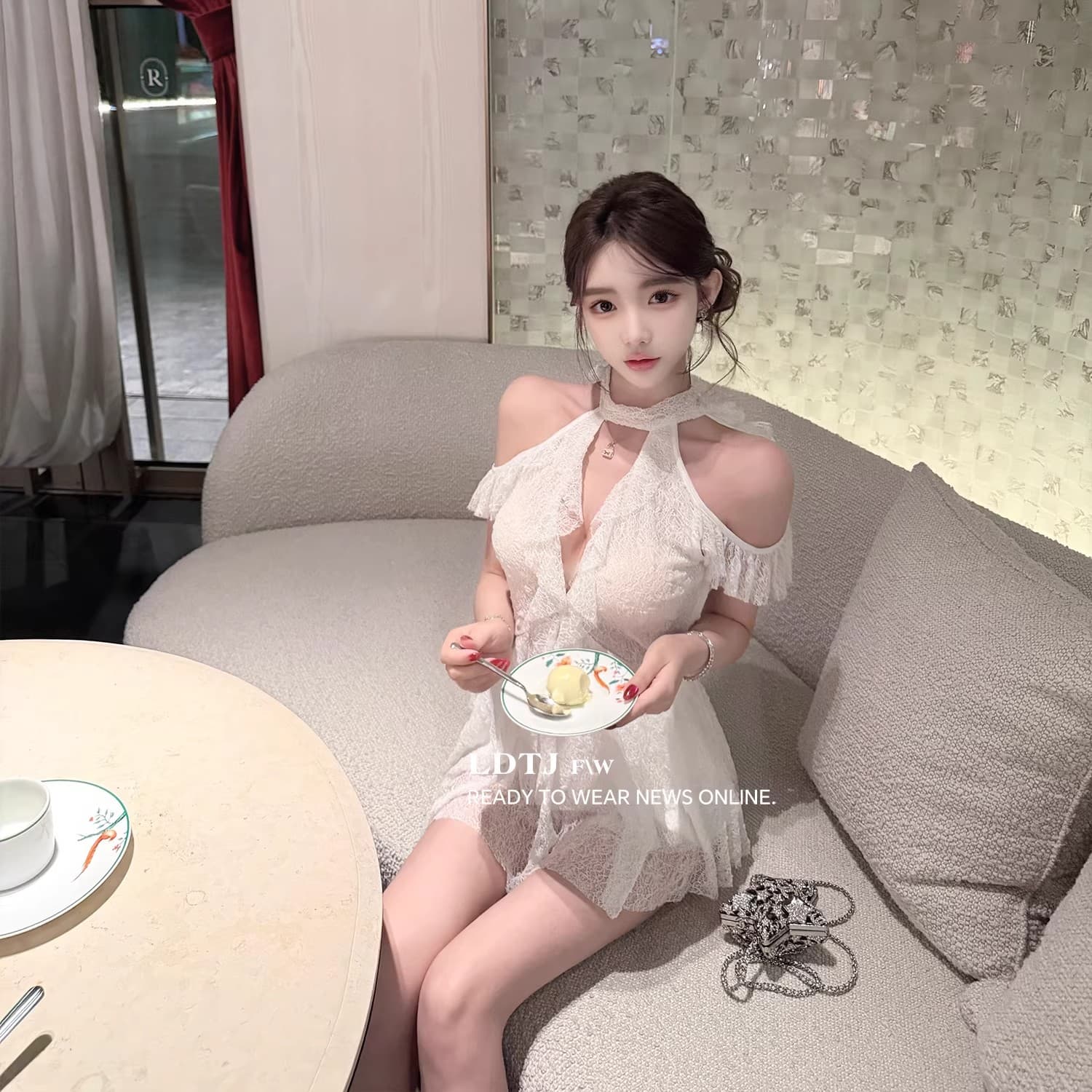 하얀 배 남자 슈퍼 무거운 작업 프랑스식 프릴 레이스 레이스업 행침 목 화이트 요정 가스 여성 드레스 상세 이미지 30