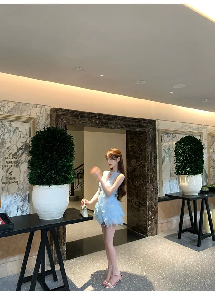 얼음 안개 스머프 깃털 치마 맞춤 꽃잎 행침 목 여성 드레스 V넥 허리 수축 백리스 퍼프 스커트 상세 이미지 20