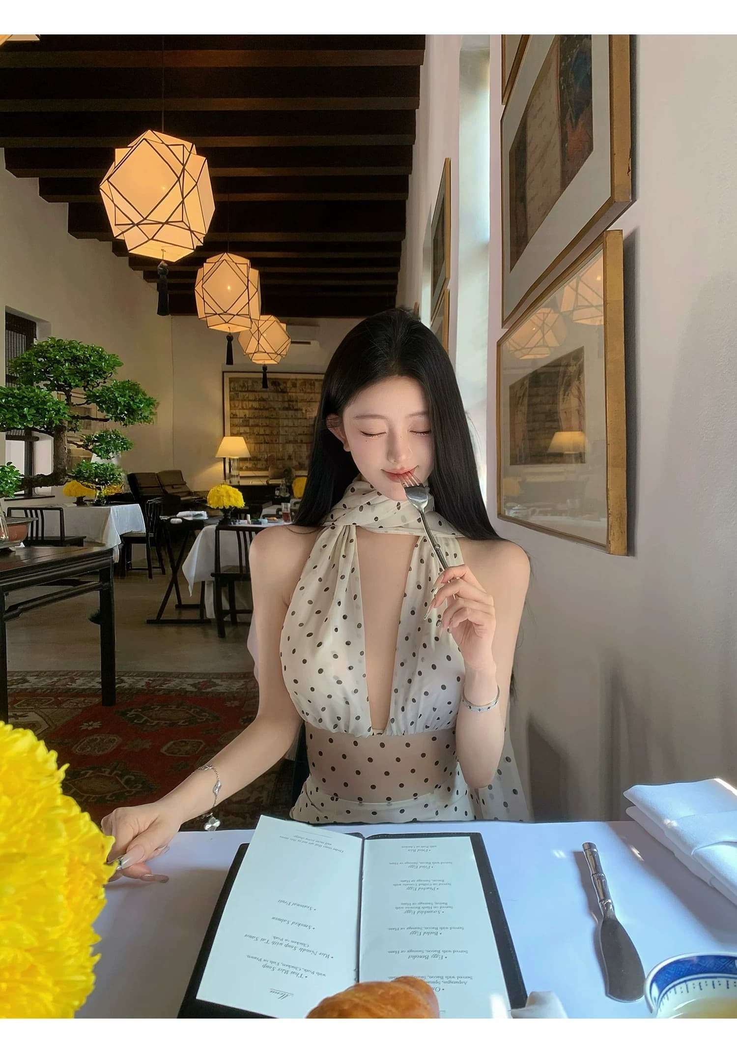 도트 무늬 브랜디 백리스 도트 무늬 프랑스식 드레스 우아함 행침 목 레이스업 롱 스커트 상세 이미지 20