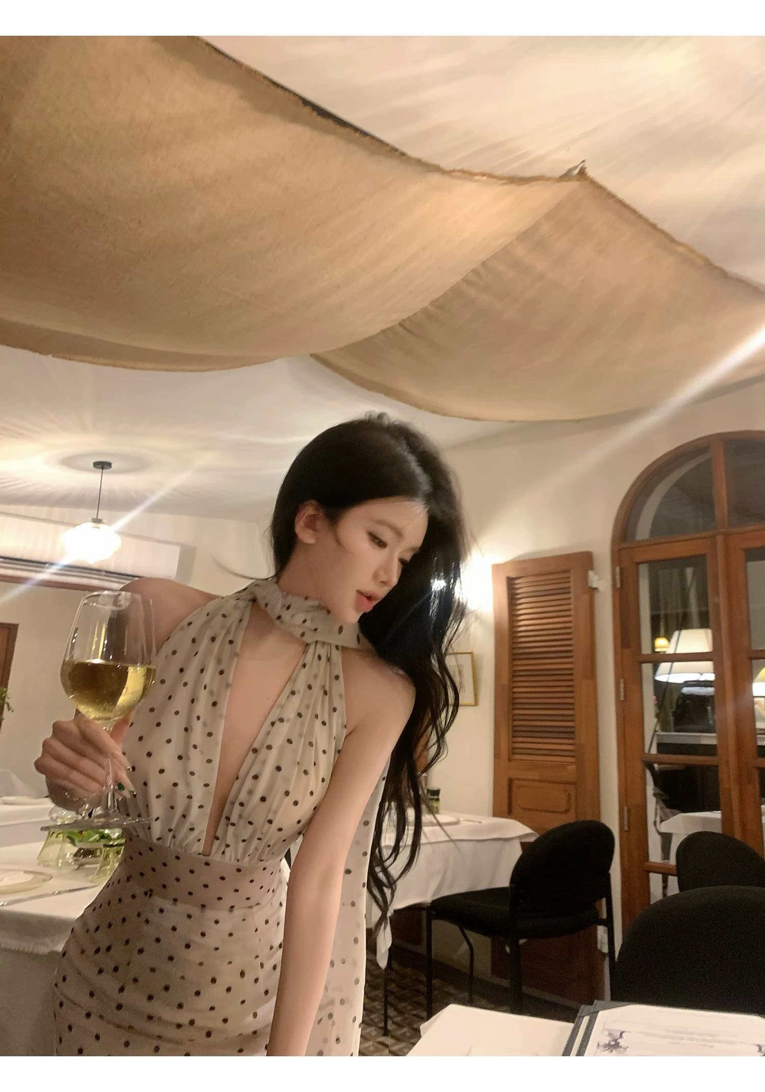 도트 무늬 브랜디 백리스 도트 무늬 프랑스식 드레스 우아함 행침 목 레이스업 롱 스커트 상세 이미지 23