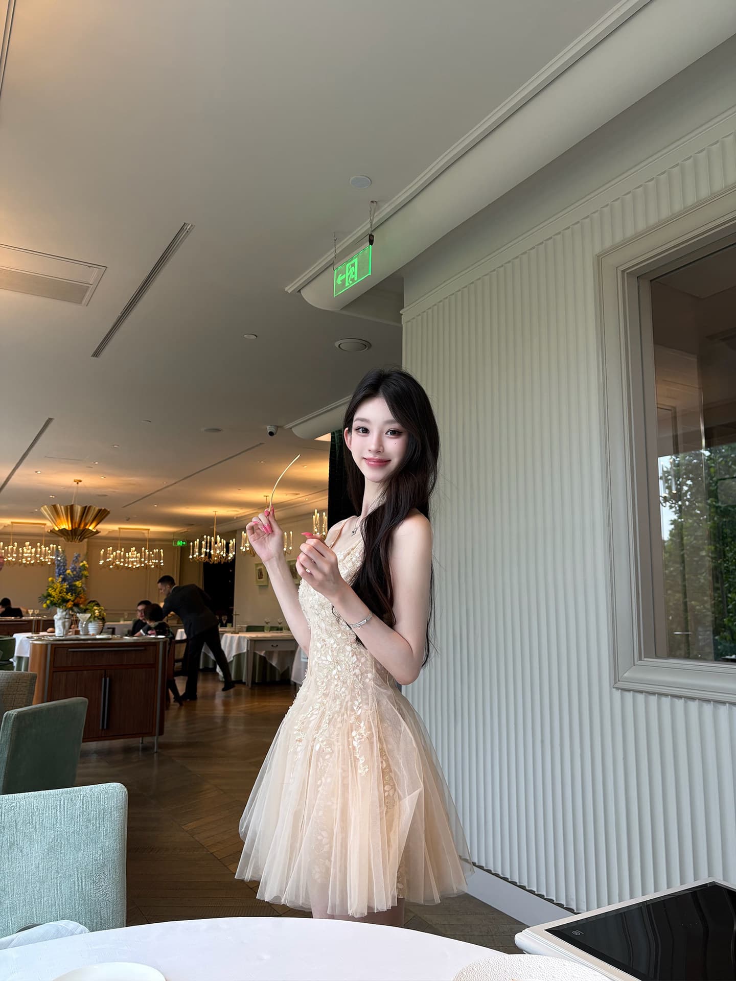 upscale 시리즈 무거운 작업 레이스 주문 구슬 삽입 조각 드레스 쇼트 스타일 롱 코트 상세 이미지 1