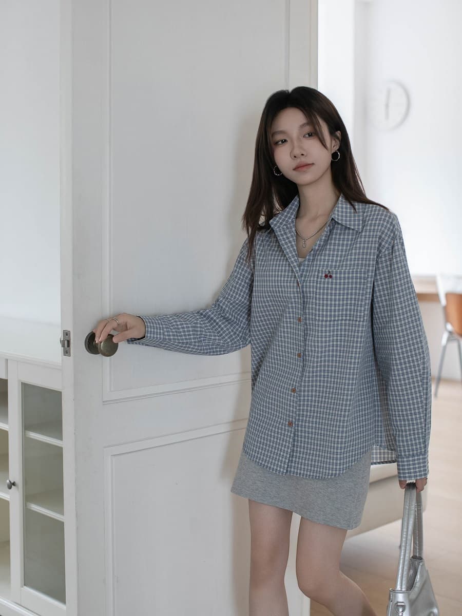 실사 2026 년 봄 여름 새로운 긴팔 여성 셔츠 루즈핏 면 100% 체리 자수 체크무늬 셔츠 자외선 차단 복 상세 이미지 11