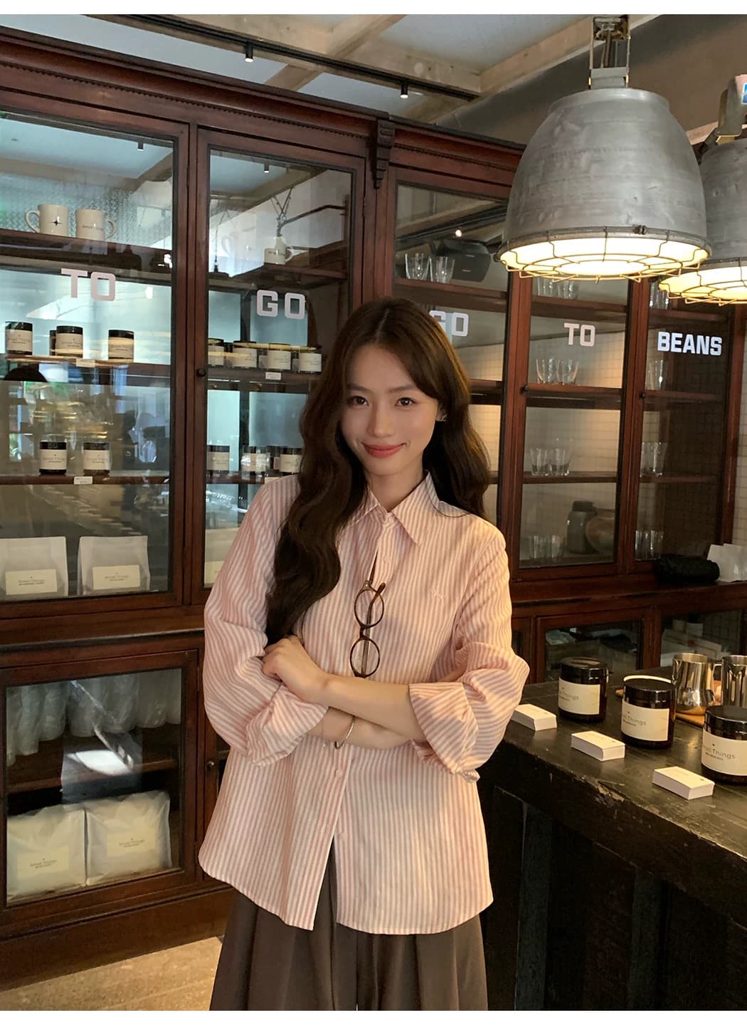 悸动 일기 라이 경기 서울 아마 자수 스트라이프 여성 셔츠 폴로 칼라 루즈핏 긴팔 셔츠 상세 이미지 12