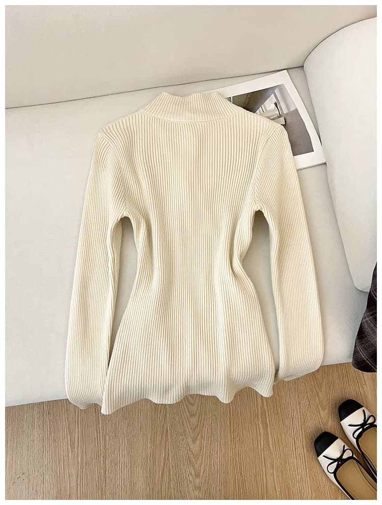 실사 실사 대 물품 있음 대 그림 2026 년 봄 가을 겨울 불규칙 십자가 반하이넥 니트 스웨터 상세 이미지 6