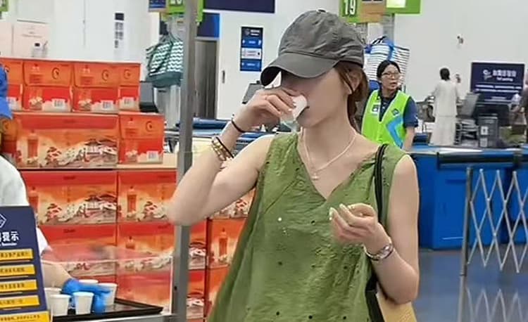지금 여름 새로운 한국 스타일 다용도 슬림해 보이는 홀로우 아웃 자수 민소매 조끼 프린트 반신 스커트 임산부 세트 상세 이미지 44