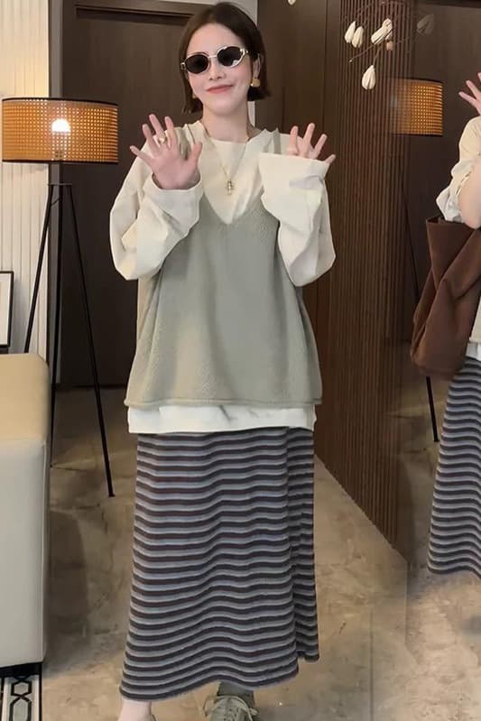 지금 임산부 2026 봄 세트 느긋한 루즈핏 긴팔 티셔츠 니트 베스트 스트라이프 반신 스커트 3종 세트 이미지 7