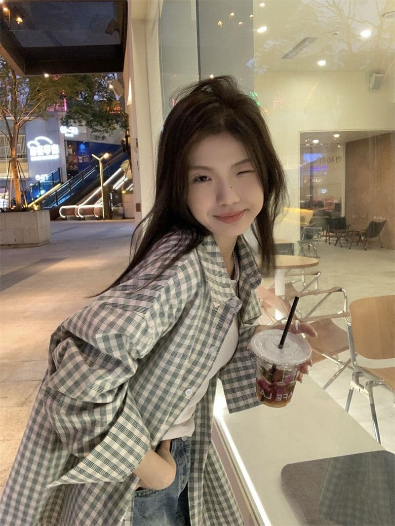 2026 봄 가을 새로운 레트로 디스플레이 화이트 체크무늬 루즈핏 느긋한 다용도 긴팔 셔츠 체크무늬 재킷 맨위 이미지 3