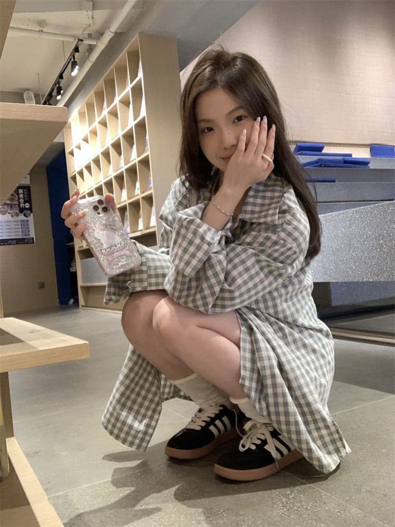 2026 봄 가을 새로운 레트로 디스플레이 화이트 체크무늬 루즈핏 느긋한 다용도 긴팔 셔츠 체크무늬 재킷 맨위 상세 이미지 8