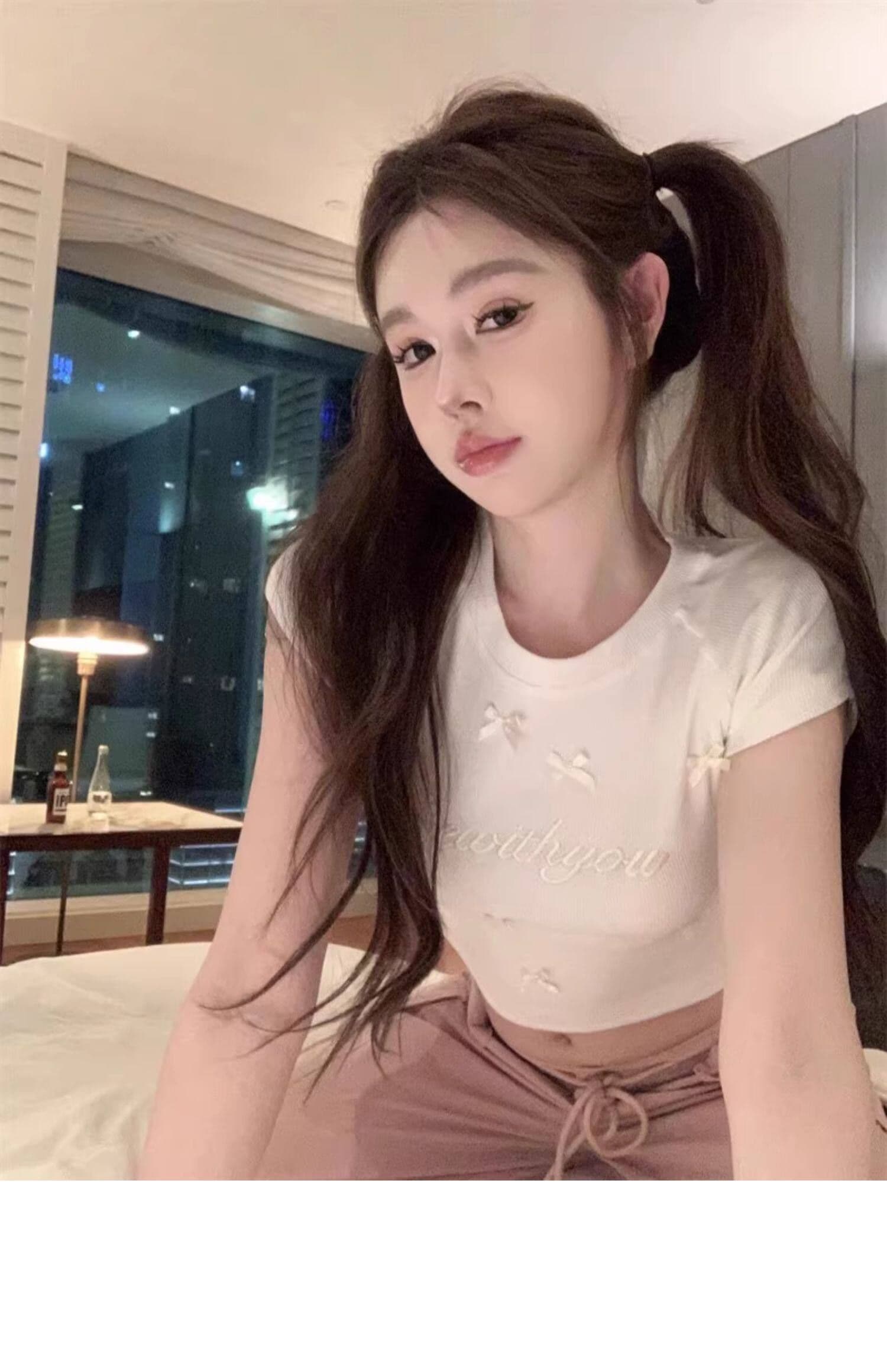 원본 주간 고양이 품질 디자인 센스 나비 매듭 자수 반팔 긍정적 인 어깨 티셔츠 쇼트 스타일 맨위 상세 이미지 5