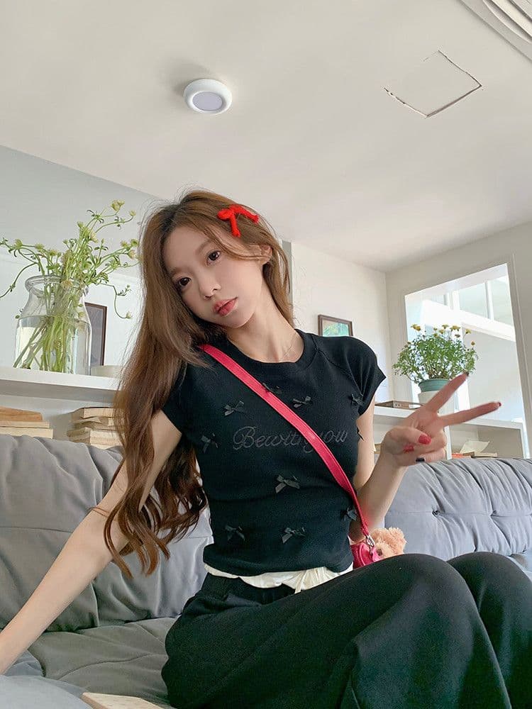 원본 주간 고양이 품질 디자인 센스 나비 매듭 자수 반팔 긍정적 인 어깨 티셔츠 쇼트 스타일 맨위 상세 이미지 11