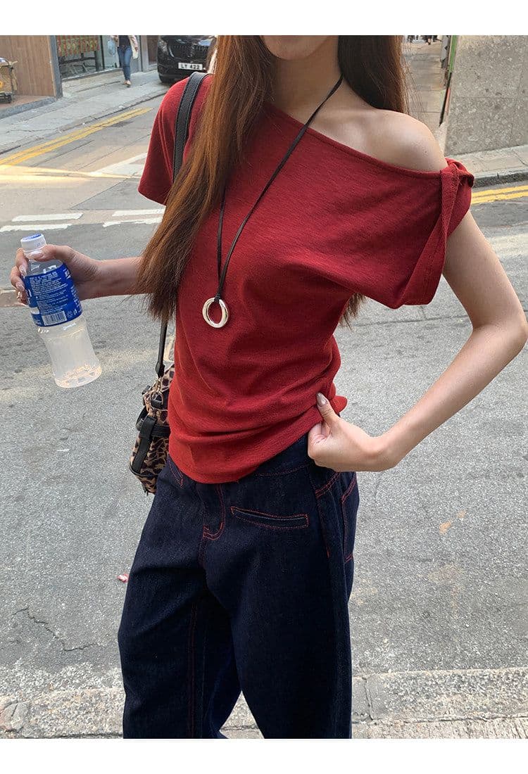 순면 리브 반팔 티셔츠 여성 새로운 여름 디자인 센스 아메리칸 레트로 핫걸 빨간색 오프숄더 비스듬한 어깨 의류 상세 이미지 12