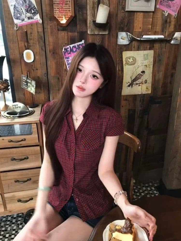 원본 원단 높은 품질 빨간색 체크무늬 반팔 여성 셔츠 여름 디자인 센스 긍정적 인 어깨 꼬집기 허리 셔츠 상세 이미지 5