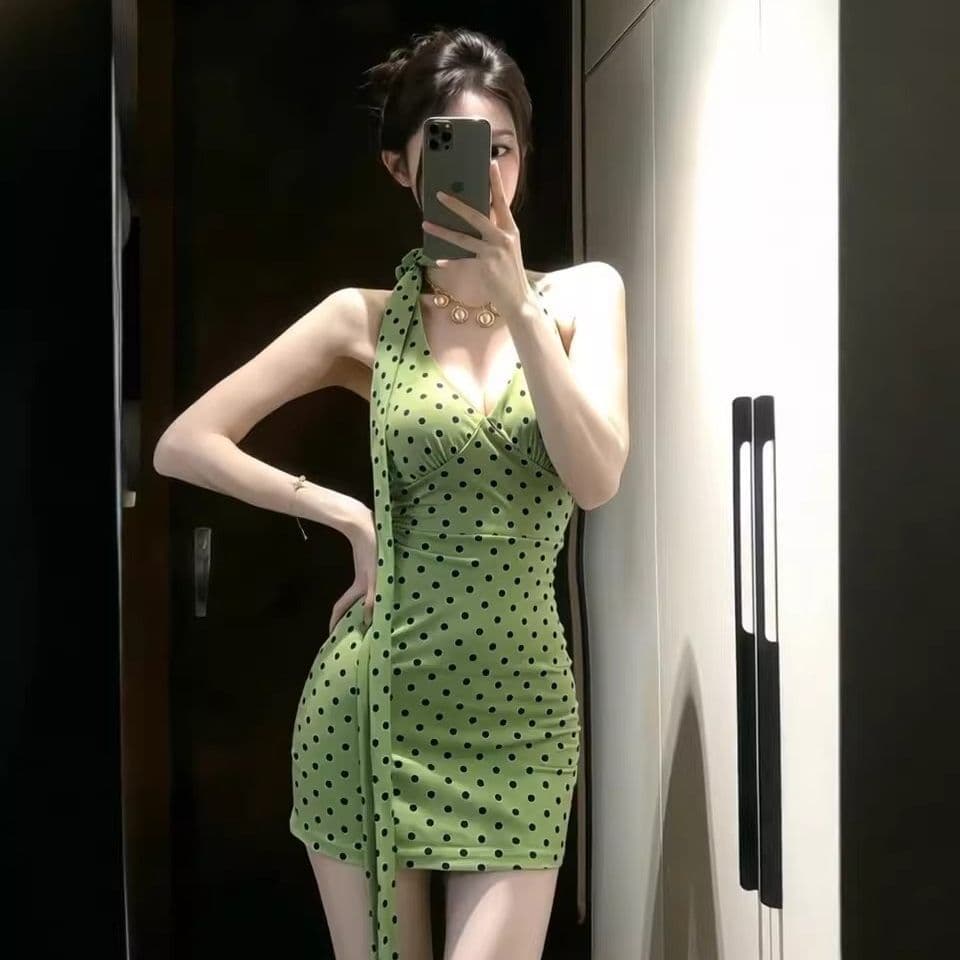 폴리 에스터 인터넷 원단 네리 레트로 리본 도트 무늬 여성 드레스 여름 녹색 V넥 슬립 허리 수축 타이트 스커트 미니 스커트 이미지 4