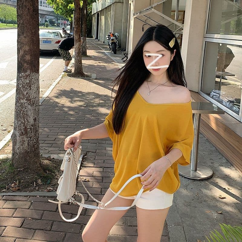 경관 그림 순수한 욕망 느긋한 루즈핏 배트윙 소매 V넥 비스듬한 어깨 반팔 마이크로 ~을 통해 차가운 센스 얇은 스타일 블라우스 티셔츠 여성
