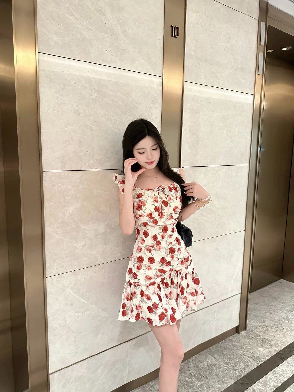 2026 프랑스식 달콤한 스타일 작은 날다 소매 꽃무늬 여름 허리 수축 슬림해 보이는 품격 치마 자이언트 잘 생긴 민소매 섹션 드레스 이미지 4