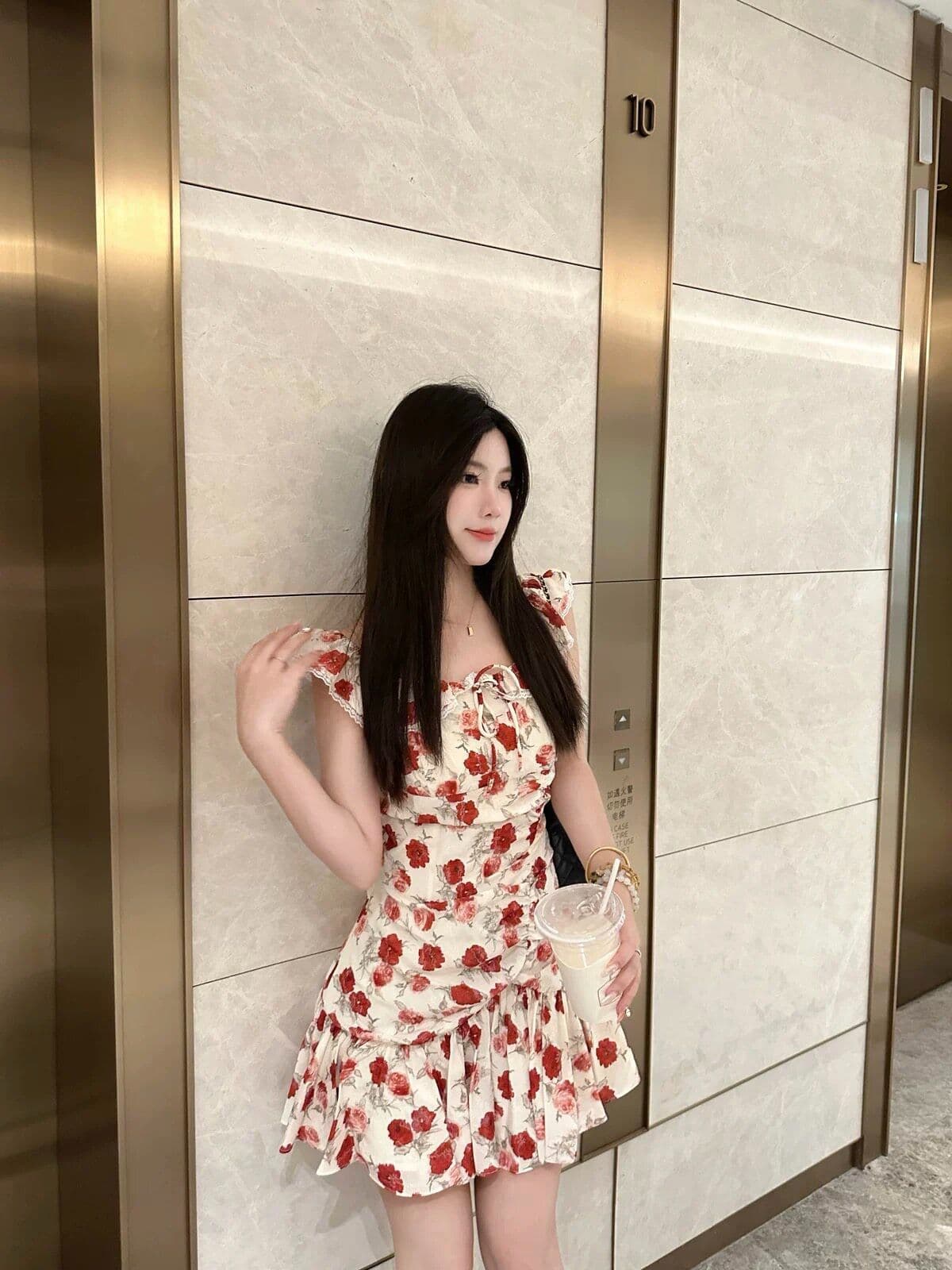 2026 프랑스식 달콤한 스타일 작은 날다 소매 꽃무늬 여름 허리 수축 슬림해 보이는 품격 치마 자이언트 잘 생긴 민소매 섹션 드레스 상세 이미지 2