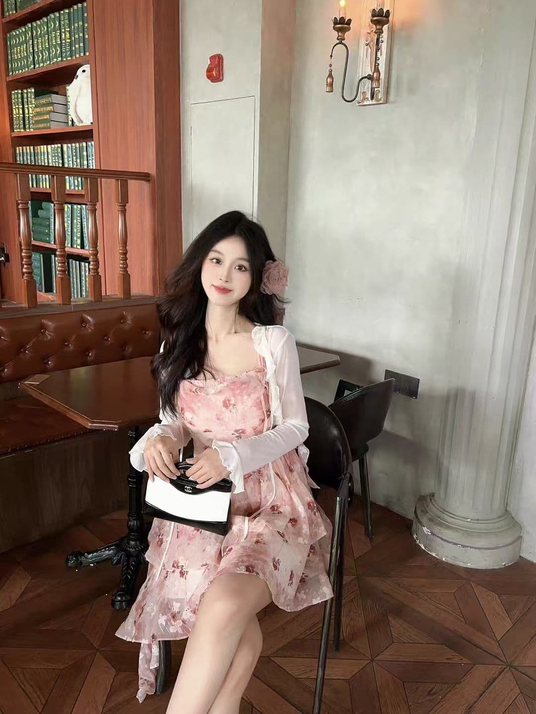 2026 여름 감정 달콤한 매운맛 불규칙 빨간색 꽃무늬 슬립 드레스 활력 소녀 차 인사이드 차 호흡 곤란 치마 여성