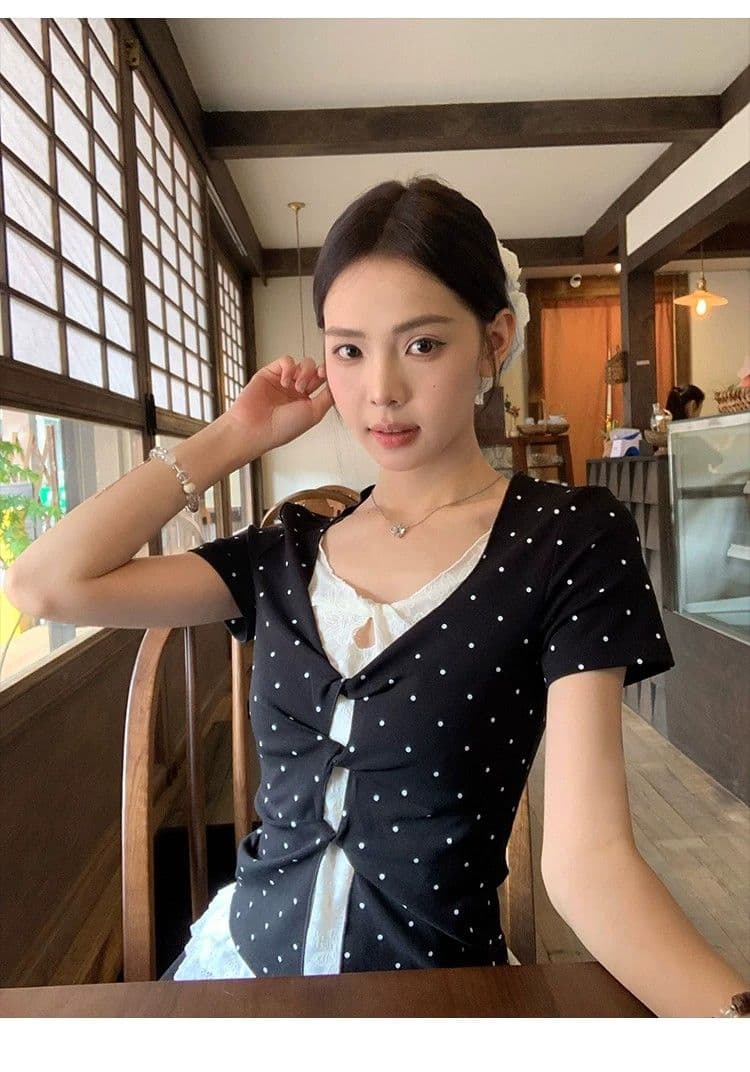260 그램 사람들 면 검정색 도트 무늬 페이크 레이어드 레이스 긍정적 인 어깨 반팔 티셔츠 여성 여름 한 부서 디자인 센스 맨위 상세 이미지 5