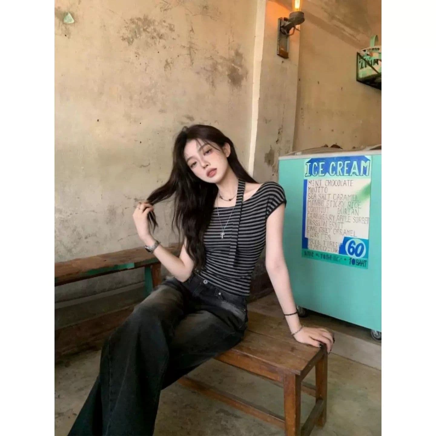 원본 원단 컬러 짜임 기사 오프숄더 리본 디자인 스트라이프 반팔 티셔츠 여성 핫걸 슬림해 보이는 허리 수축 다용도 맨위 이미지 2