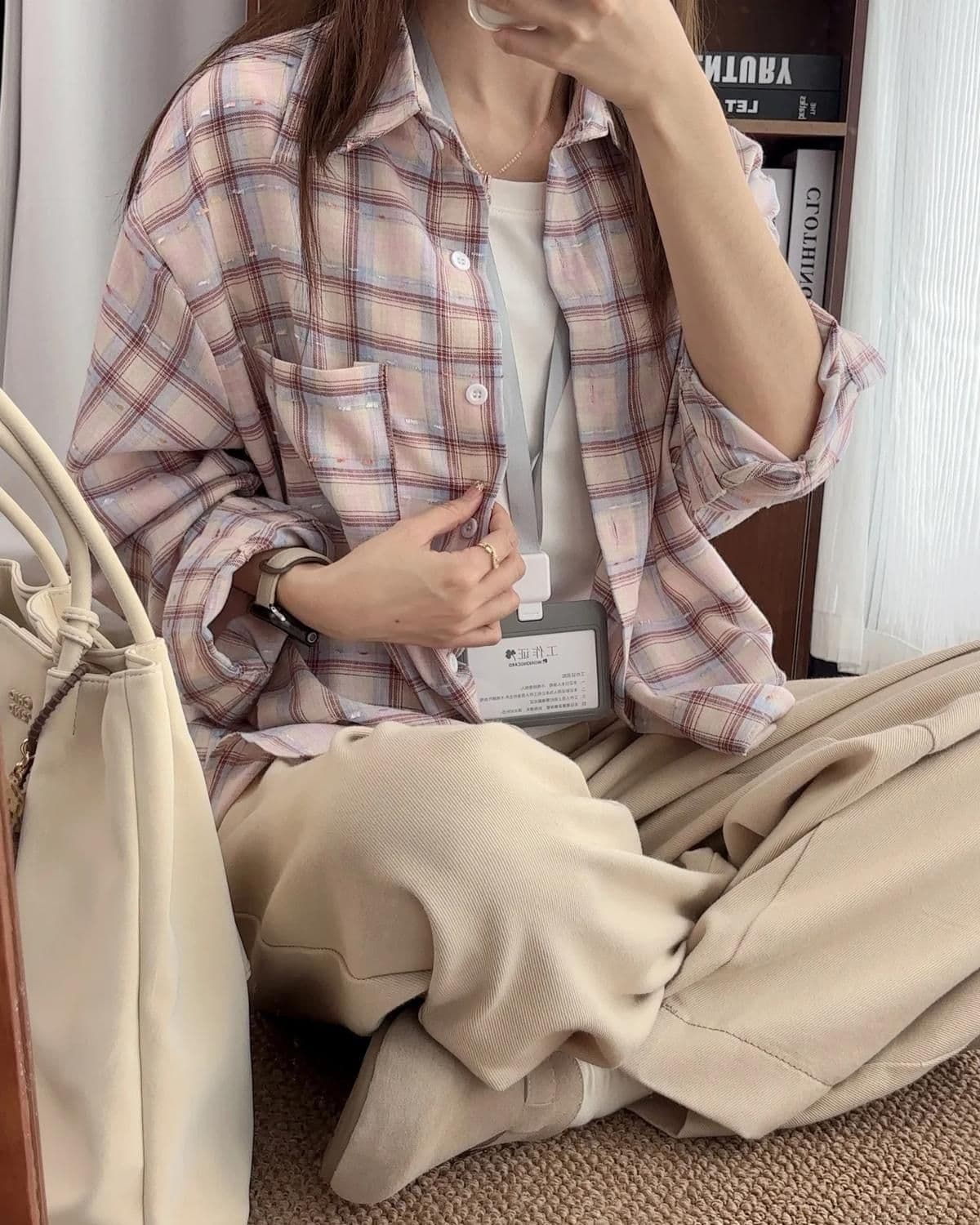 분말 그리드 리본 여성 셔츠 디자인 센스 루즈핏 슬림해 보이는 폴로 칼라 긴팔 캐주얼 다용도 셔츠 맨위 봄 가을 상세 이미지 11