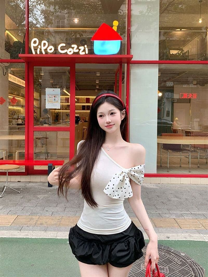 프랑스식 나비 매듭 도트 무늬 비스듬한 어깨 불규칙 티셔츠 몸매 가꾸기 핫걸 쇼트 스타일 품격 슬림해 보이는 작은 대중 맨위 상세 이미지 17