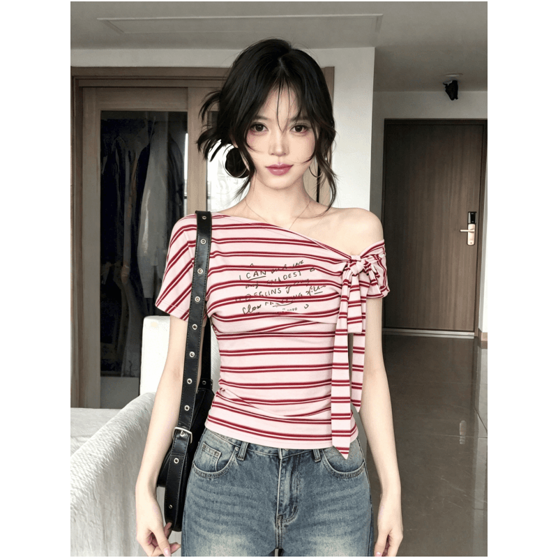 원본 품질 핫걸 바람 스트라이프 비스듬한 어깨 반팔 티셔츠 여성 여름 몸매 가꾸기 슬림해 보이는 나비 매듭 스트랩 맨위 이미지 5