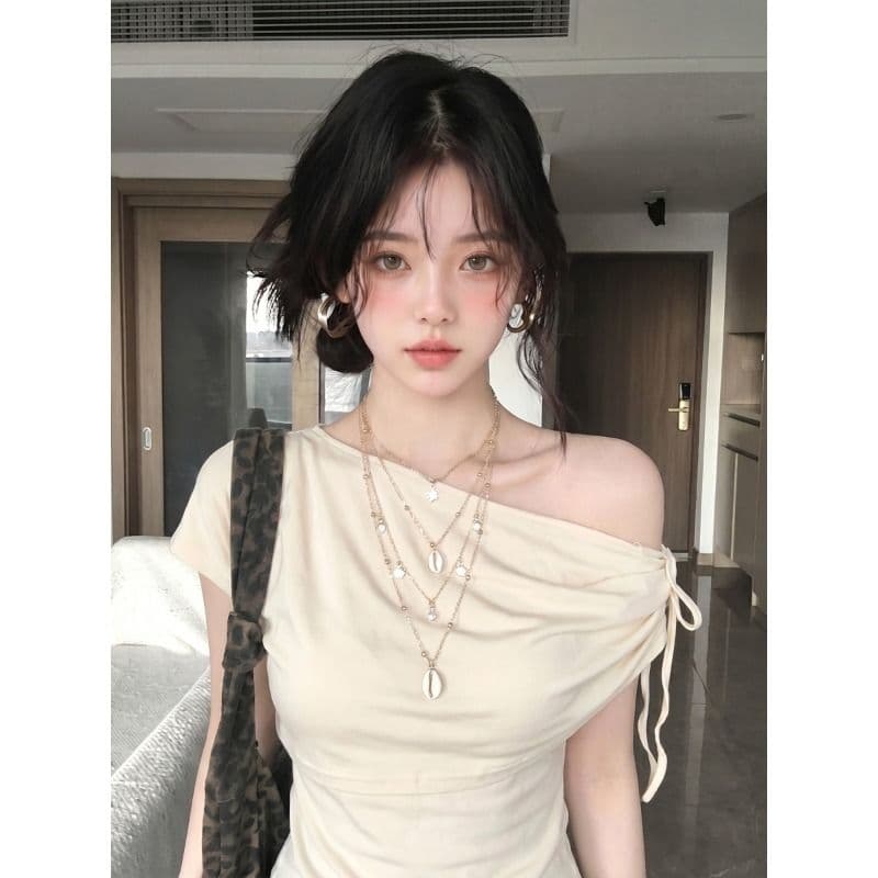 원본 것 페이크 레이어드 비스듬한 어깨 스트랩 반팔 티셔츠 여성 여름 오프숄더 핫걸 오프숄더 맨위 이미지 5