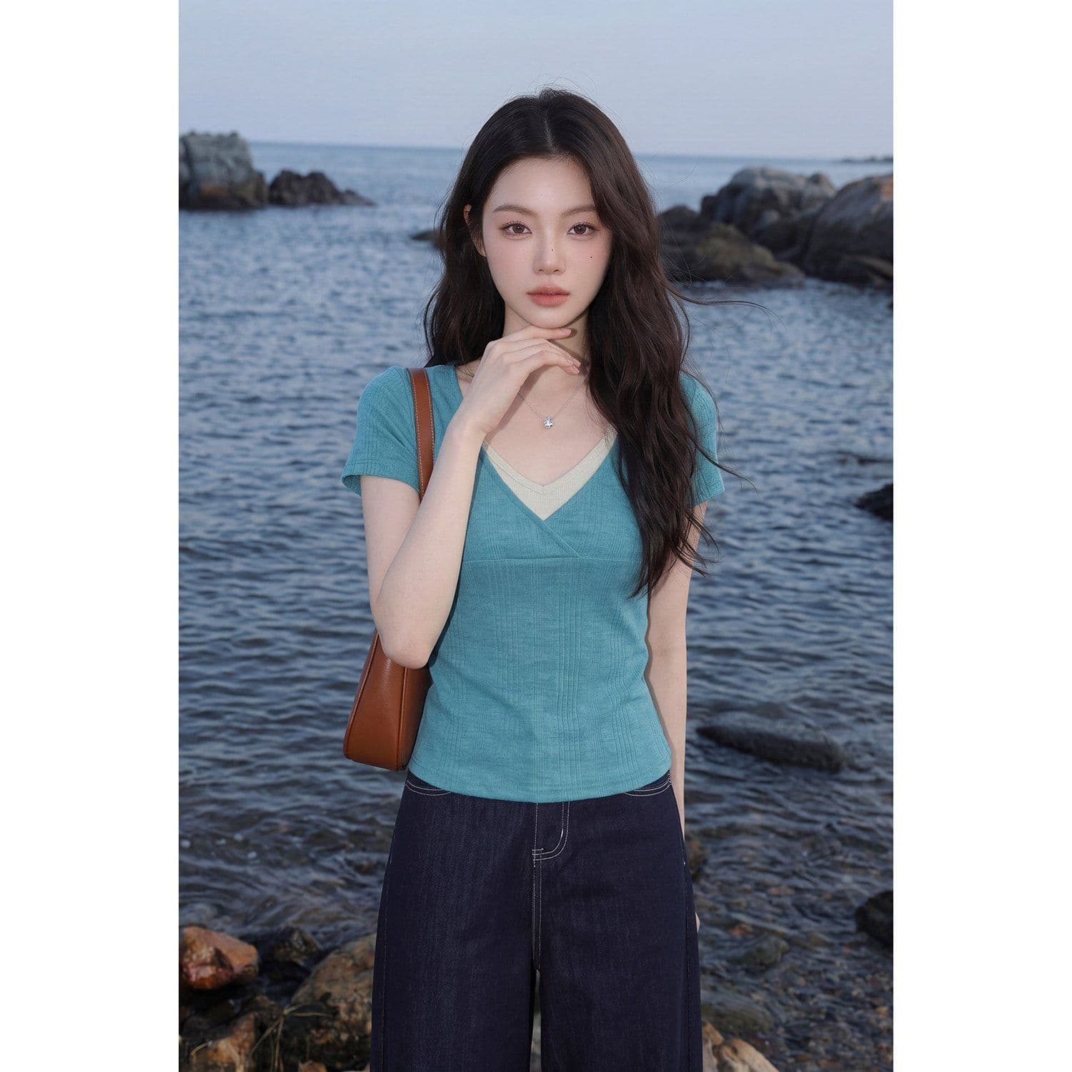 230 크 대나무 마디 63 폴리 에스터 32 면 5 암모니아 Lun 배색 패치워크 V넥 티셔츠 여름 새로운 페이크 레이어드 몸매 가꾸기 맨위 상세 이미지 3