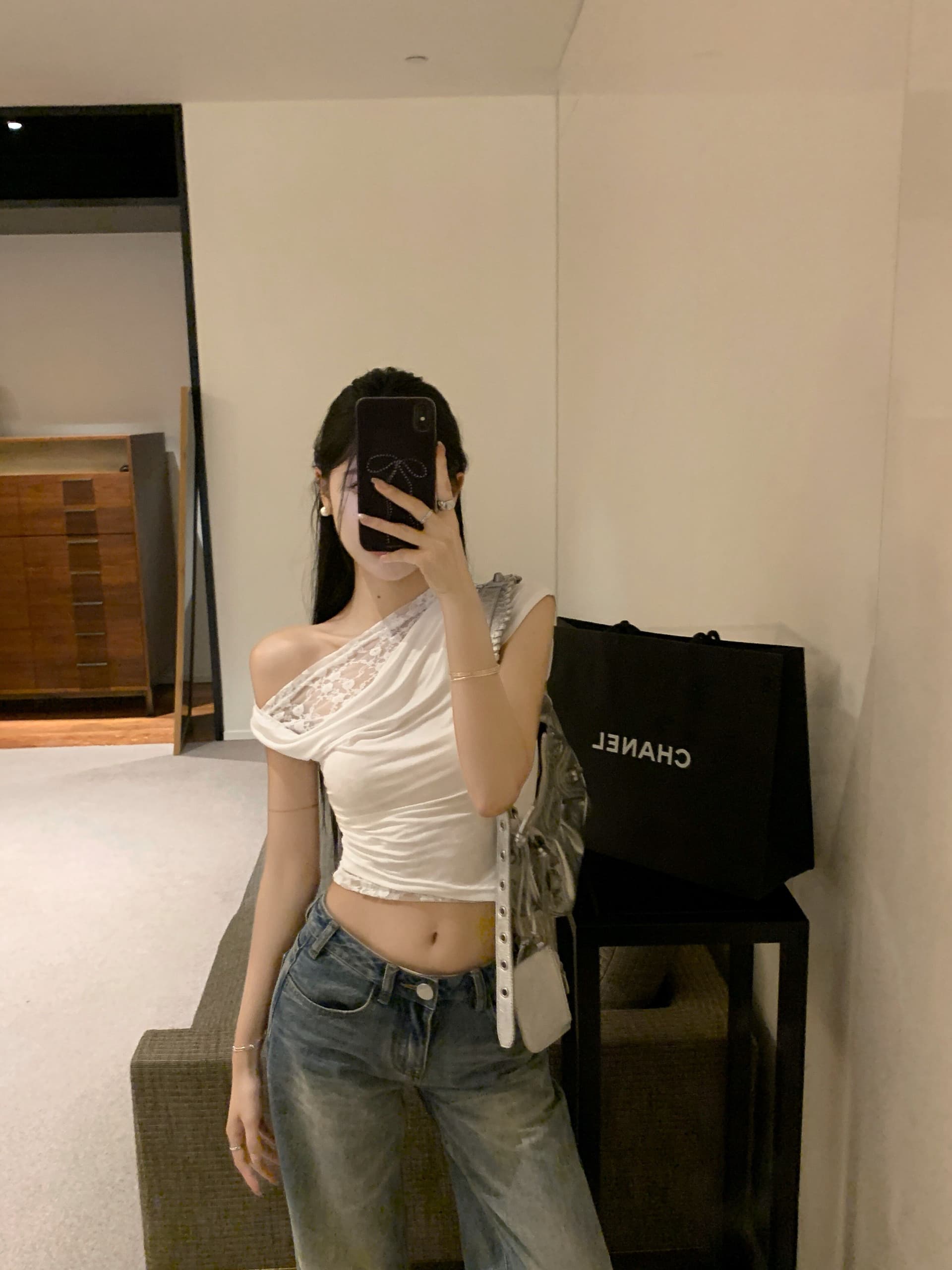 아침 칼라 불규칙 흔들다 칼라 비스듬한 어깨 레이스 반팔 티셔츠 여성 여름 달콤한 핫걸 오프숄더 쇼트 스타일 작은 맨위 아름다운 상세 이미지 5