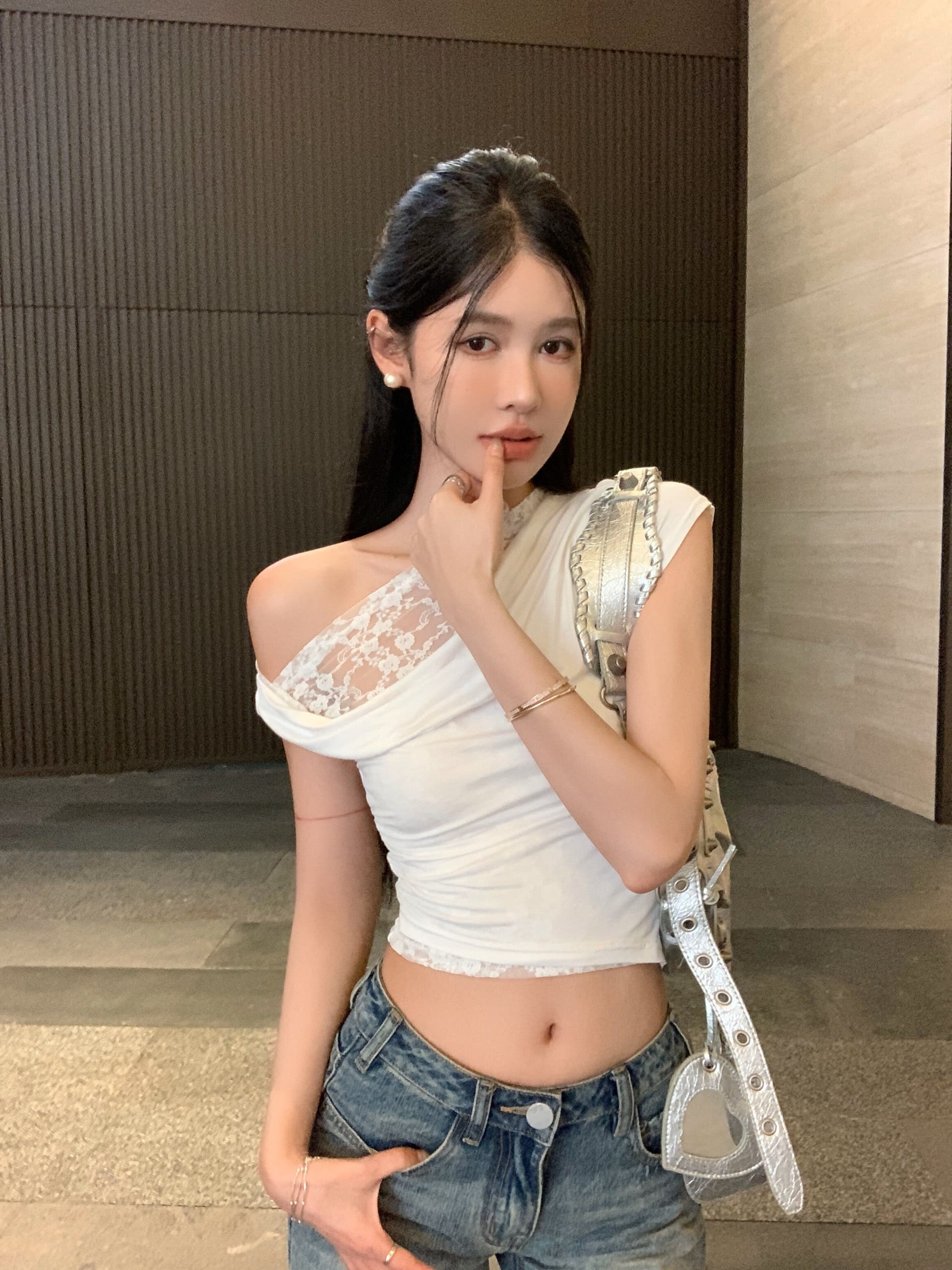 아침 칼라 불규칙 흔들다 칼라 비스듬한 어깨 레이스 반팔 티셔츠 여성 여름 달콤한 핫걸 오프숄더 쇼트 스타일 작은 맨위 아름다운 상세 이미지 14