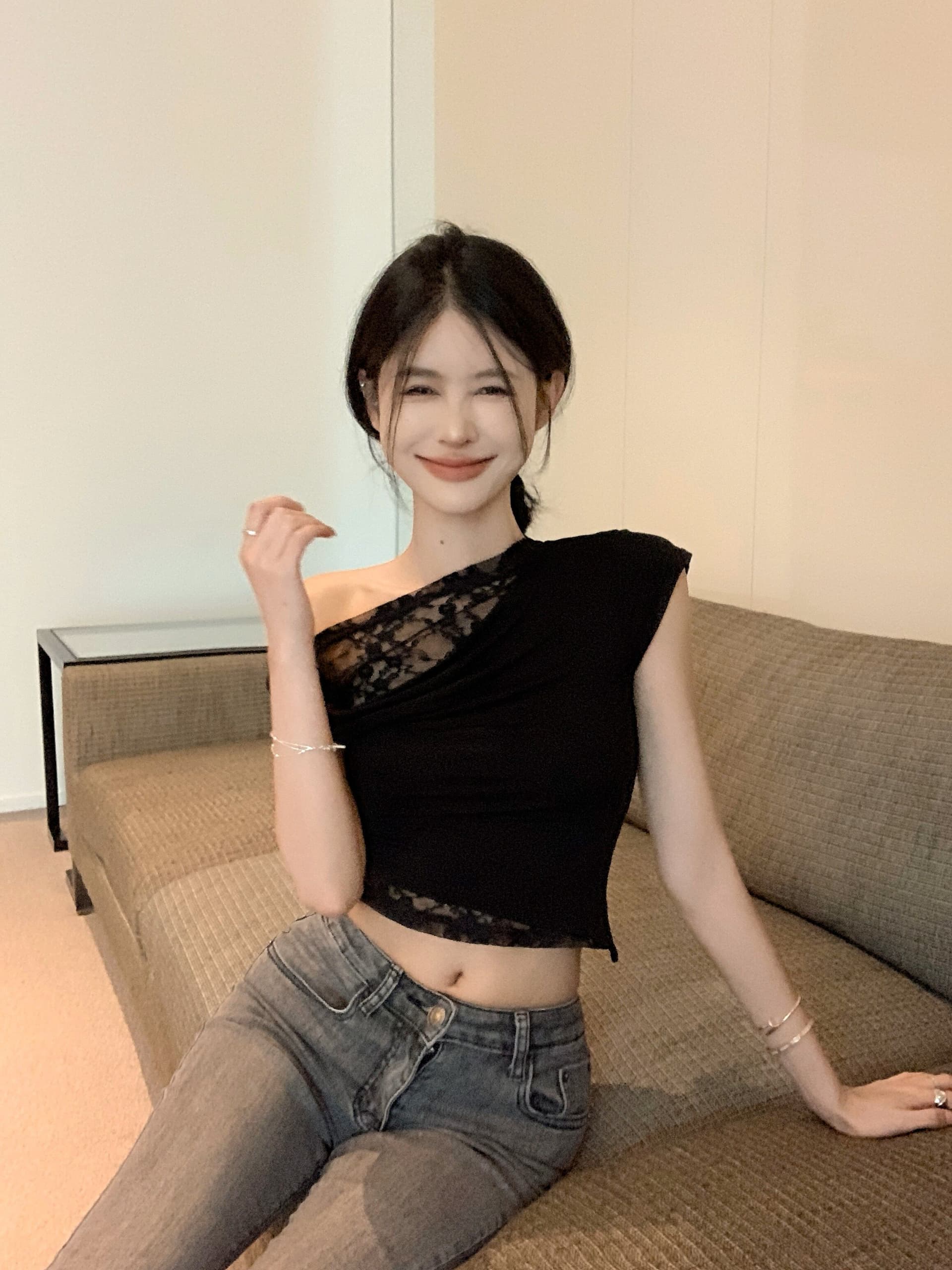 아침 칼라 불규칙 흔들다 칼라 비스듬한 어깨 레이스 반팔 티셔츠 여성 여름 달콤한 핫걸 오프숄더 쇼트 스타일 작은 맨위 아름다운 상세 이미지 19