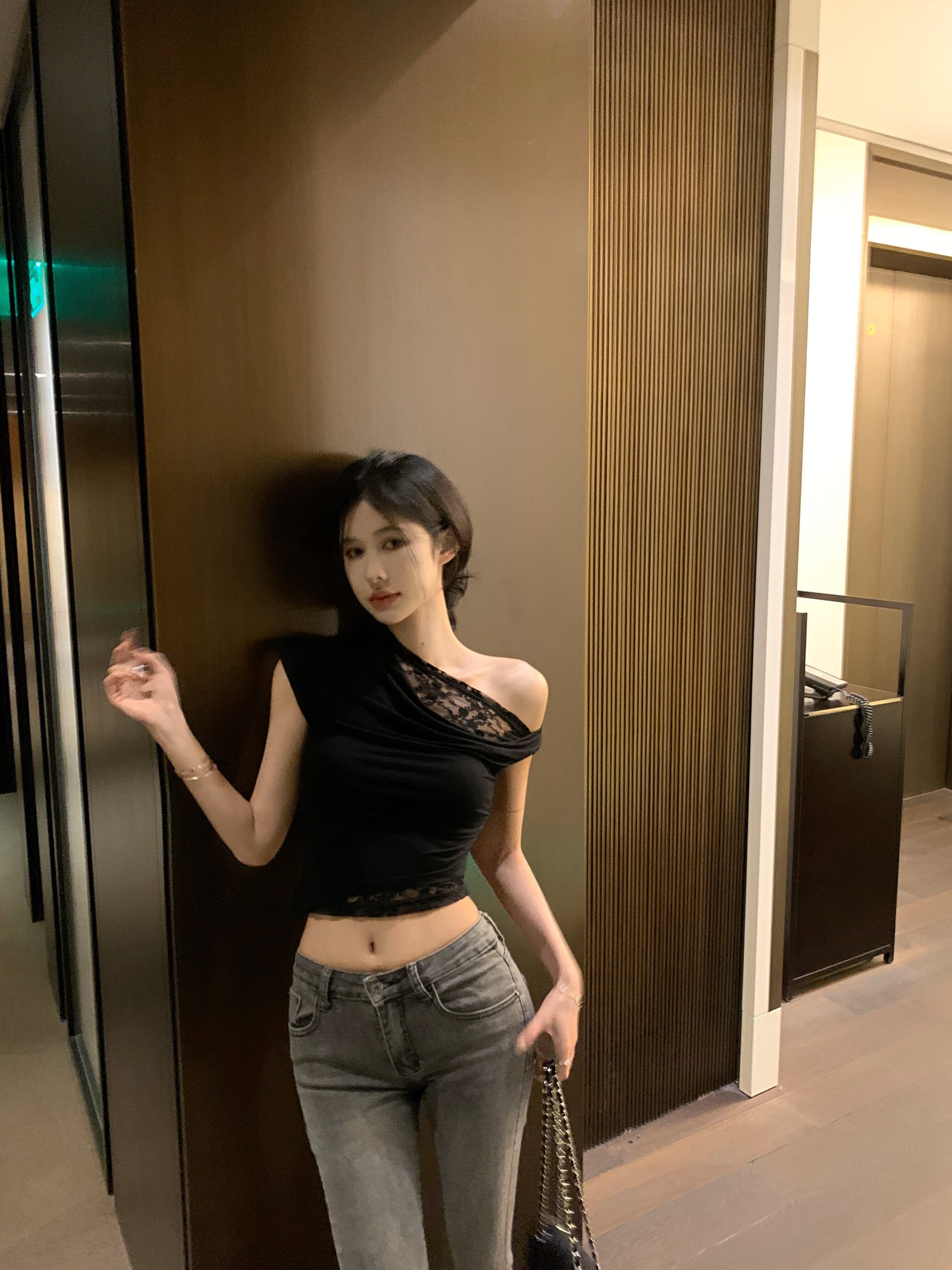 아침 칼라 불규칙 흔들다 칼라 비스듬한 어깨 레이스 반팔 티셔츠 여성 여름 달콤한 핫걸 오프숄더 쇼트 스타일 작은 맨위 아름다운 상세 이미지 23