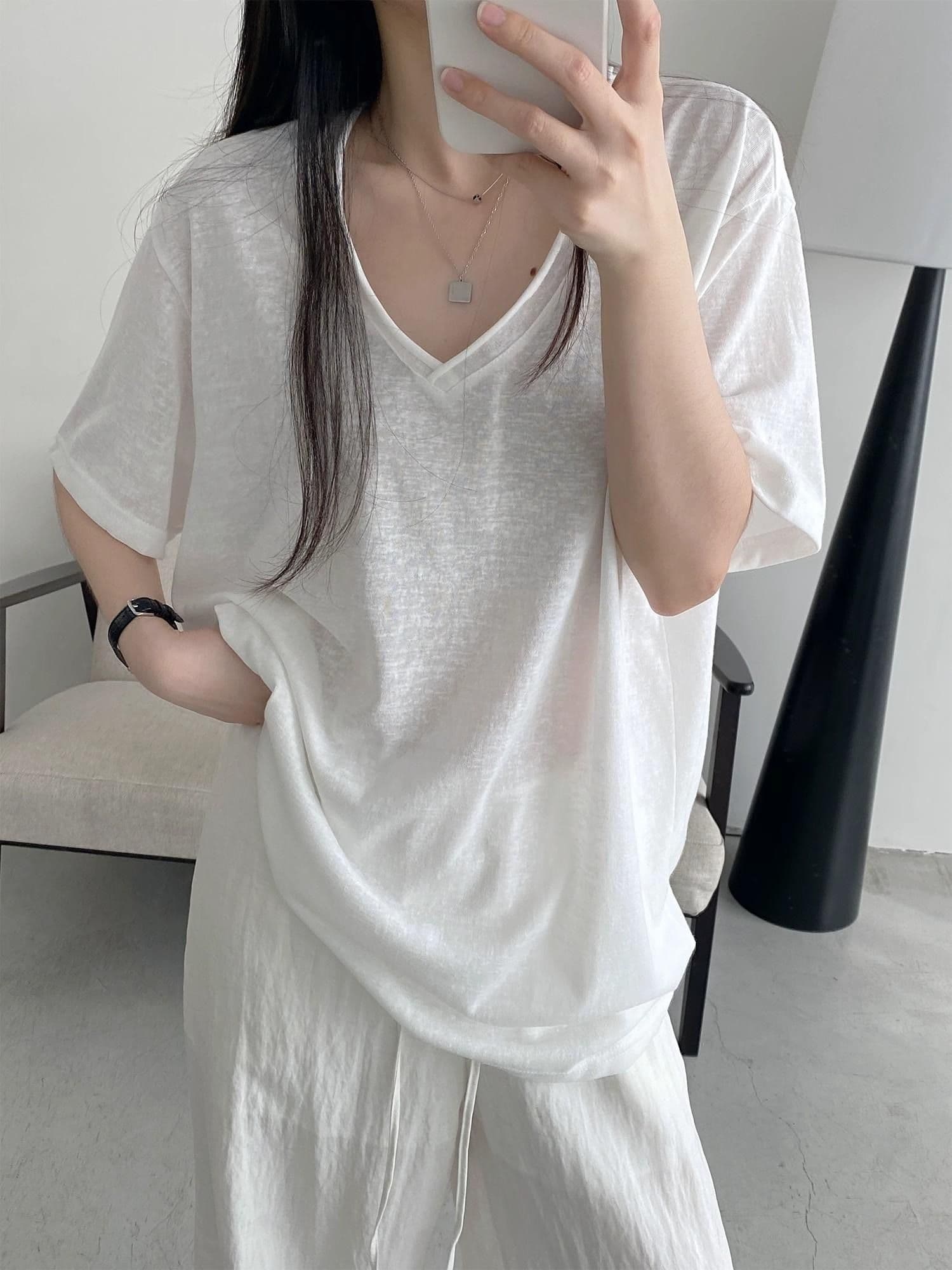 200그램 게으른 면 65 면 35 폴리 에스터 느슨함 센스 볼륨 측면 V넥 반팔 티셔츠 맨위 여성 루즈핏 슬림해 보이는 얇은 스타일 상세 이미지 14