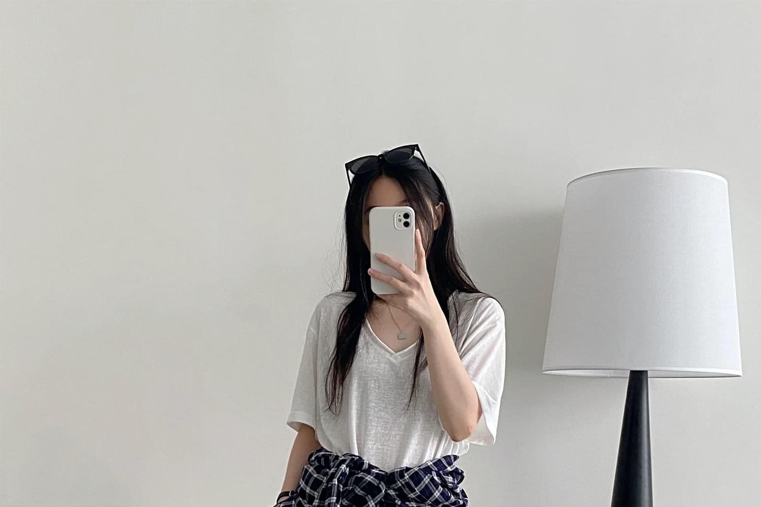 200그램 게으른 면 65 면 35 폴리 에스터 느슨함 센스 볼륨 측면 V넥 반팔 티셔츠 맨위 여성 루즈핏 슬림해 보이는 얇은 스타일 상세 이미지 25