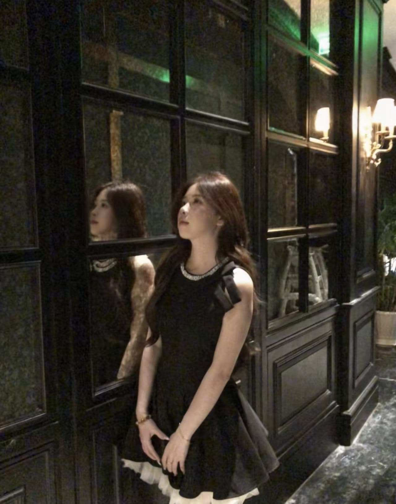 2026 섹션 라운드 넥 작은 검은 드레스 생일 공주 퍼프 치마 고급 센스 민소매 조끼 스커트 한 마디 여성 드레스 상세 이미지 4