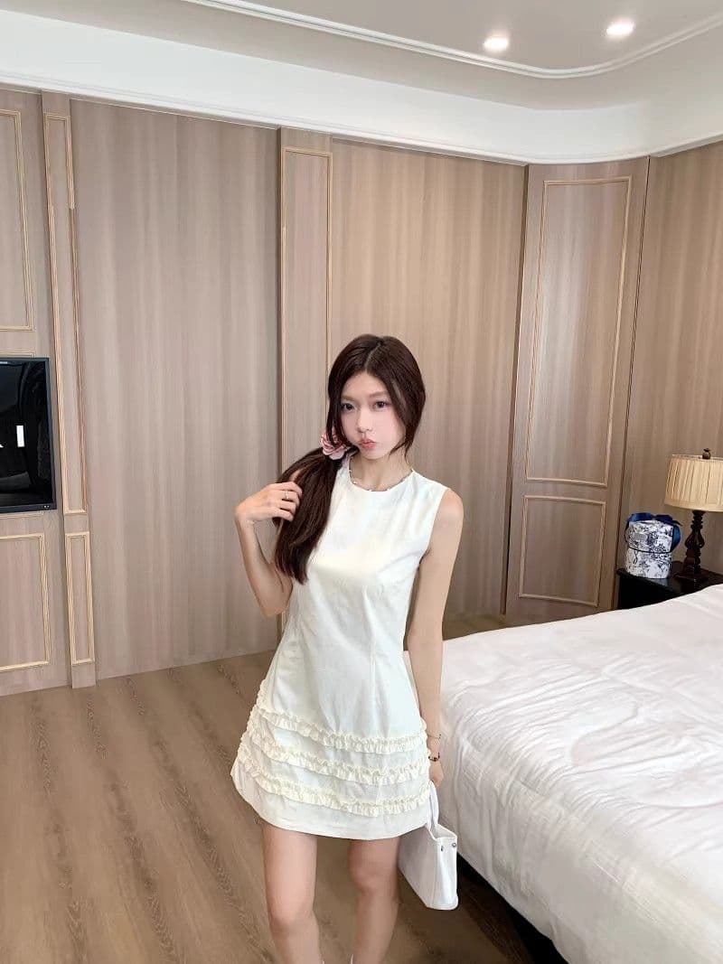 프랑스식 품격 프릴 민소매 조끼 여성 드레스 여름 새로운 작은 대중 디자인 센스 허리 수축 슬림해 보이는 미니 스커트 상세 이미지 7