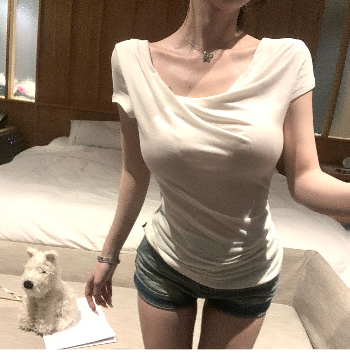 원본 원단 디자인 센스 매듭 비스듬한 어깨 핀치 Pleat 허리 수축 슬림해 보이는 티셔츠 핫걸 품격 슬림해 보이는 맨위 상세 이미지 25