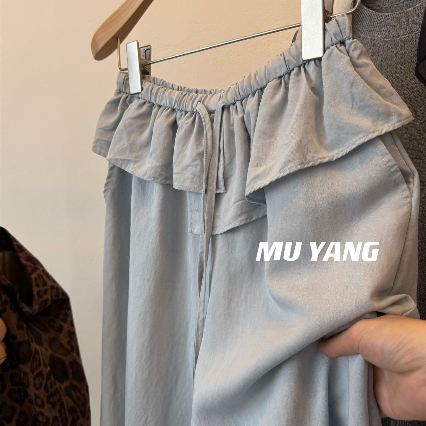 정가 원본 원단 특별 빅 사이즈 200 kg 얇은 스타일 작은 치마 모통이 칼 바지 여성 펌프 로프 캐주얼 바지 이미지 5