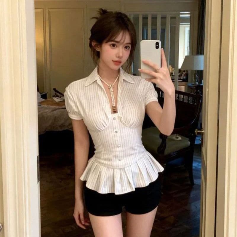광저우 원본 품질 스트라이프 허리 수축 프릴 폴로 칼라 반팔 여성 셔츠 여름 뒤로 스트랩 맨위 이미지 5