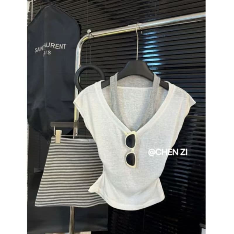 행침 목 페이크 레이어드 반팔 티셔츠 여름 핫걸 스트라이프 반신 타이트 스커트 미니 스커트 세트 여성 상세 이미지 2