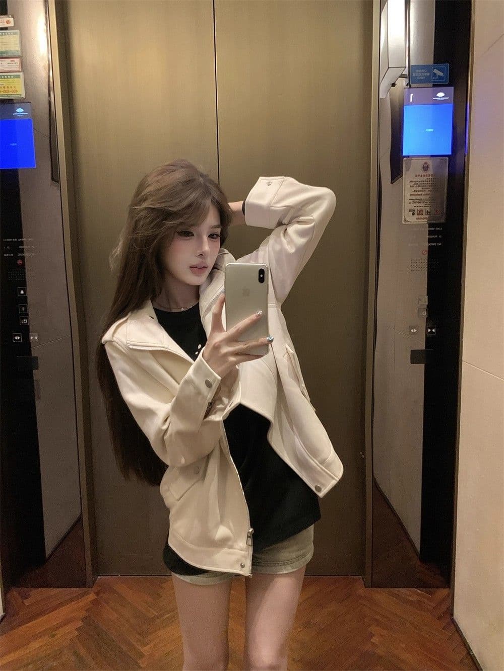 titi 작은 자매 화이트 숙련 된 연인 스웨이드 여성 코트 가을 베이지 색 디자인 센스 오토바이 바람 루즈핏 재킷 상세 이미지 2