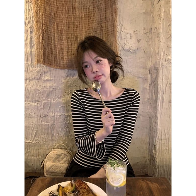 32 순면 당겨 프레임 스트라이프 작은 스피커 중간 소매 보트 칼라 슬림해 보이는 다용도 출퇴근 디자인 센스 맨위 이미지 2