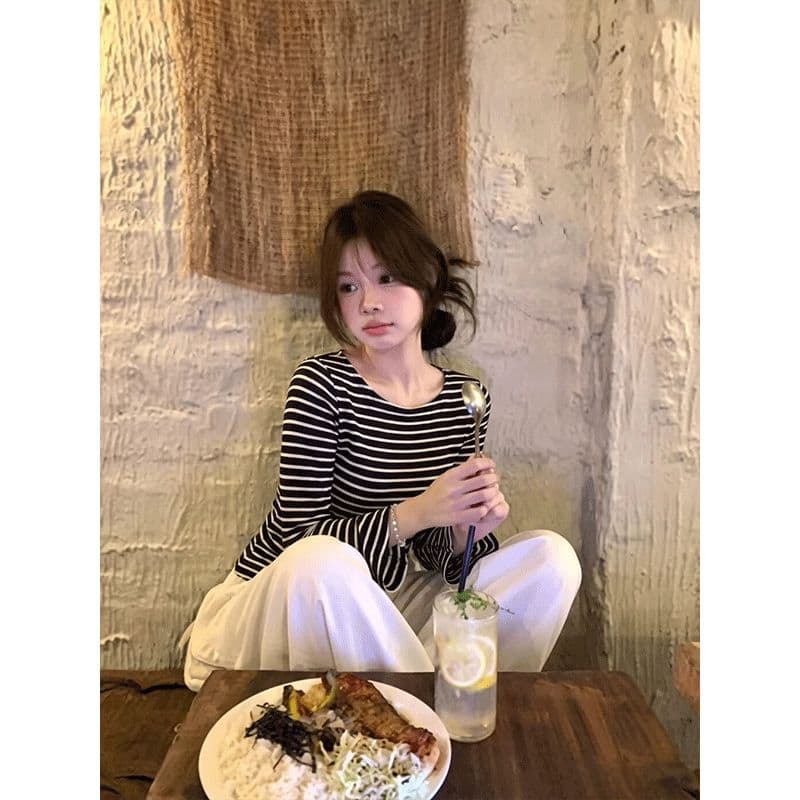 32 순면 당겨 프레임 스트라이프 작은 스피커 중간 소매 보트 칼라 슬림해 보이는 다용도 출퇴근 디자인 센스 맨위 상세 이미지 6