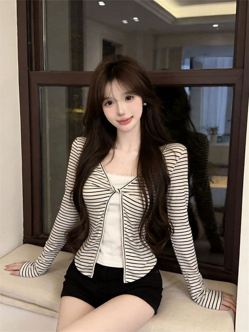 원본 품질 한 부서 핫걸 스트라이프 비틀림 V넥 페이크 레이어드 쇼트 스타일 긴팔 얇은 스타일 외부 가져 가라. 작은 셔츠 상세 이미지 10
