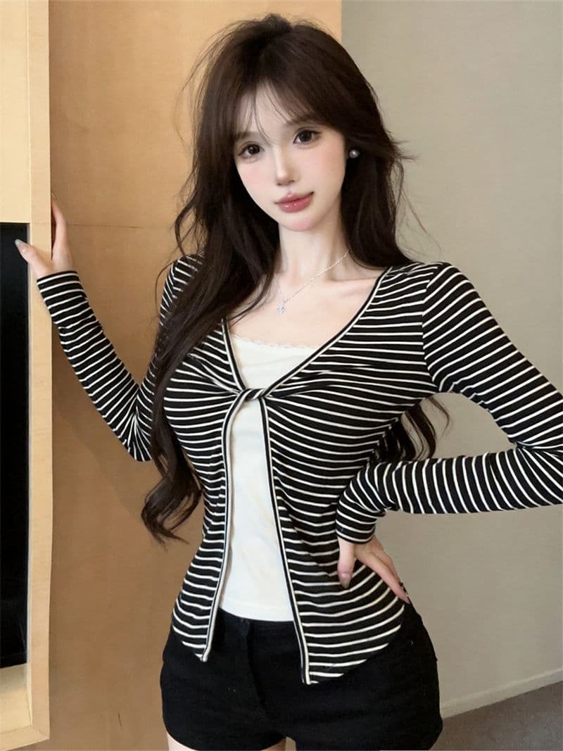 원본 품질 한 부서 핫걸 스트라이프 비틀림 V넥 페이크 레이어드 쇼트 스타일 긴팔 얇은 스타일 외부 가져 가라. 작은 셔츠 상세 이미지 16