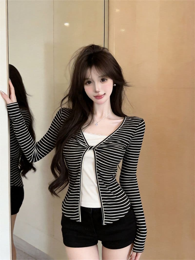 원본 품질 한 부서 핫걸 스트라이프 비틀림 V넥 페이크 레이어드 쇼트 스타일 긴팔 얇은 스타일 외부 가져 가라. 작은 셔츠 상세 이미지 24