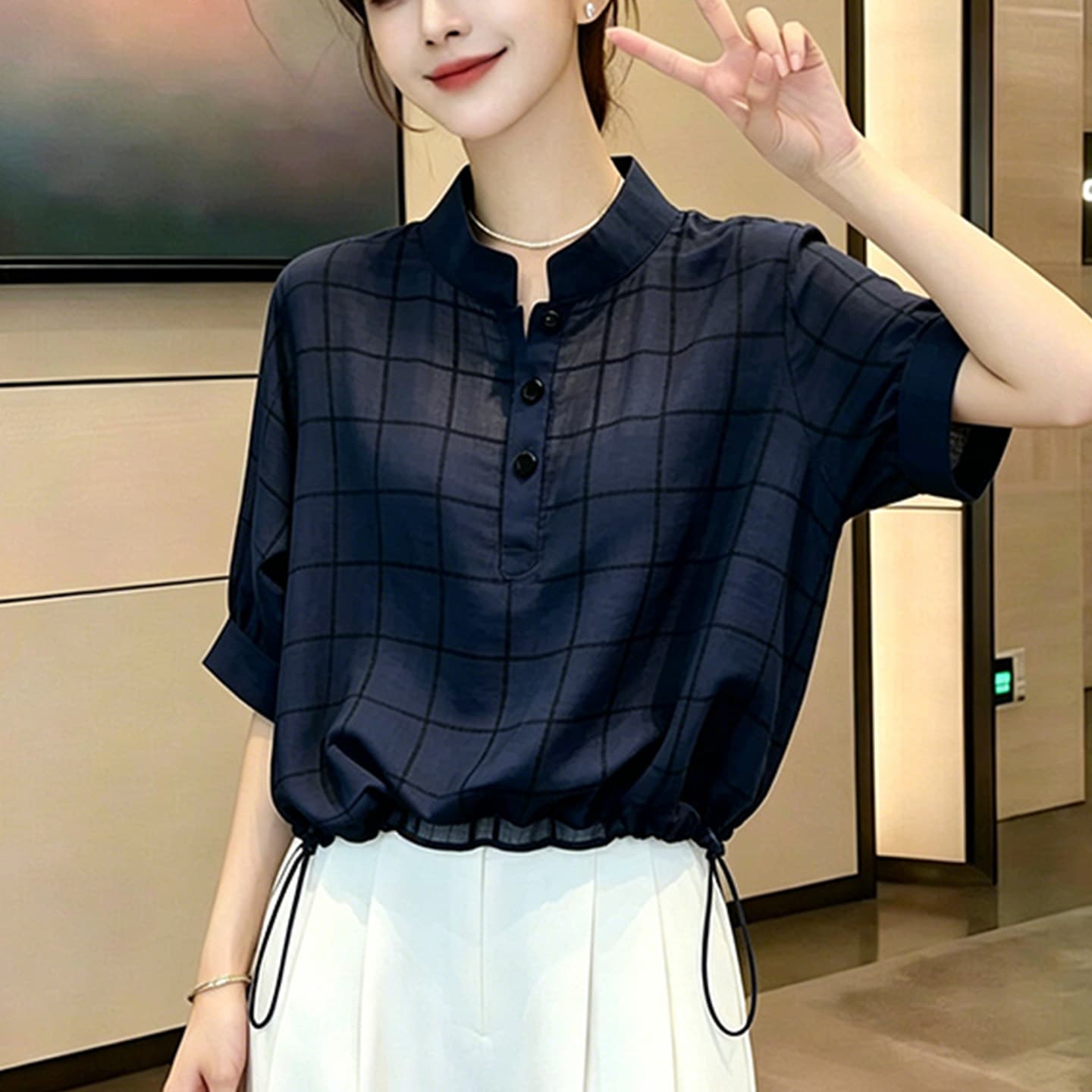 해군 격자 무늬 셔츠 여성 반팔 여름 새로운 디자인 센스 펌프 로프 맨위 품격 고유 한 루즈핏 작은 셔츠 이미지 2