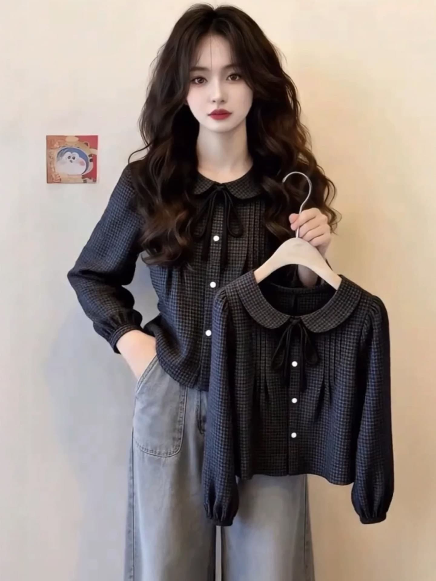 프랑스식 베이비 칼라 레이스업 체크무늬 긴팔 여성 셔츠 조기 가을 디자인 센스 루즈핏 슬림해 보이는 연령 감소 품격 셔츠 상세 이미지 4