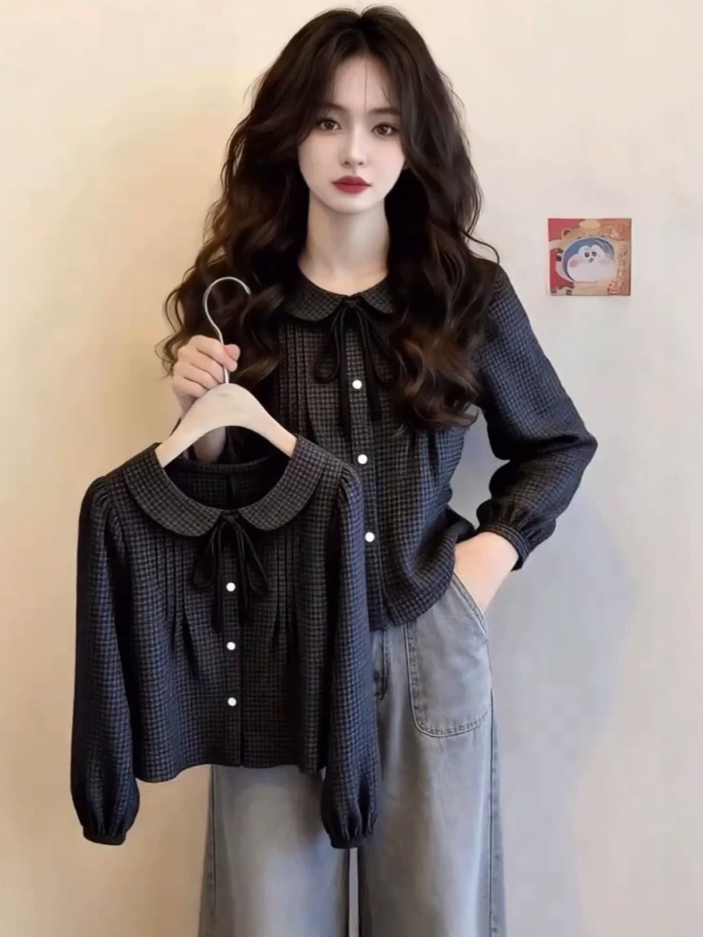 프랑스식 베이비 칼라 레이스업 체크무늬 긴팔 여성 셔츠 조기 가을 디자인 센스 루즈핏 슬림해 보이는 연령 감소 품격 셔츠 상세 이미지 5